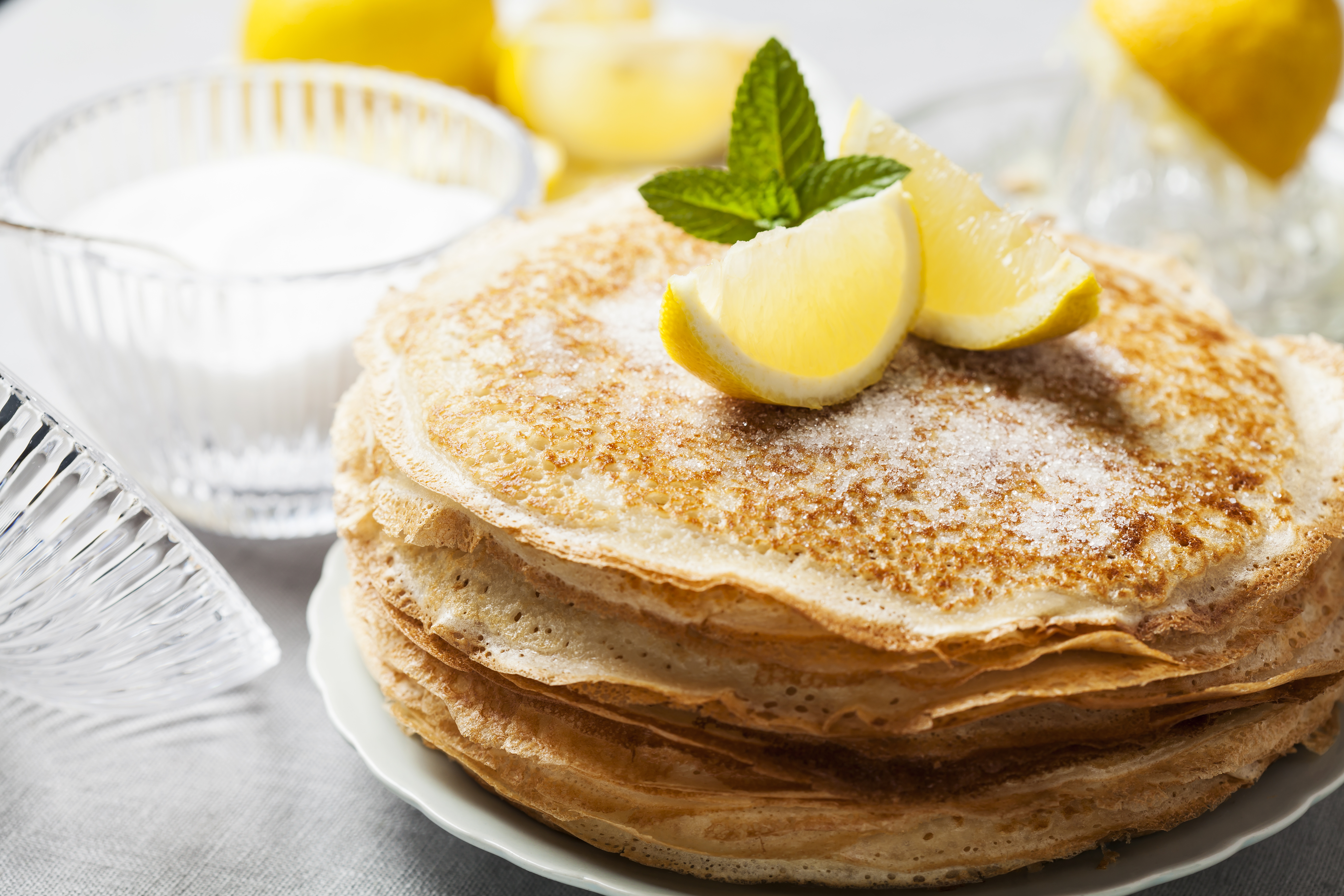 Shrove Tuesday Pancakes With Lemon Old Farmer S Almanac