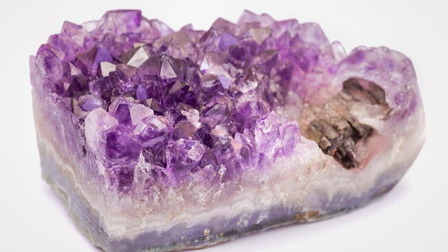 may birthstone amethyst